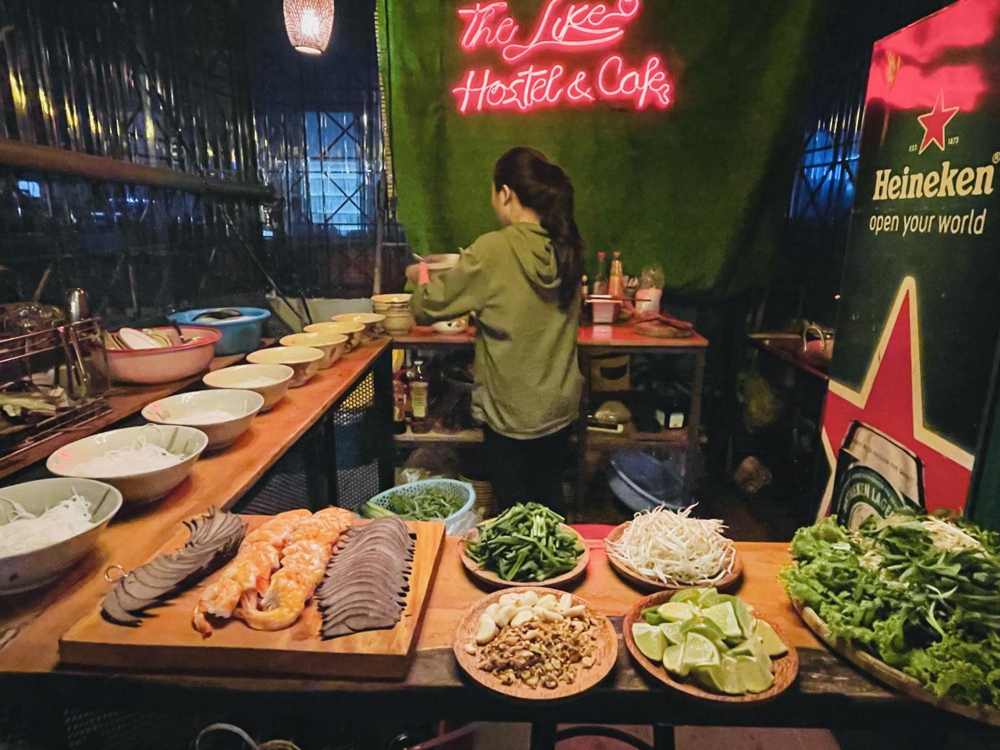 The Like Hostel & Cafe Ho Chi Minh City Exterior photo