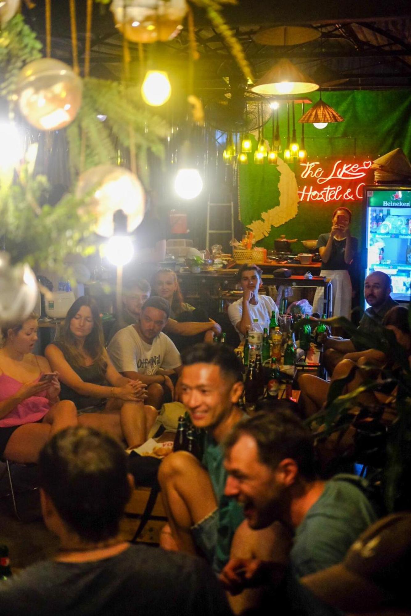 The Like Hostel & Cafe Ho Chi Minh City Exterior photo