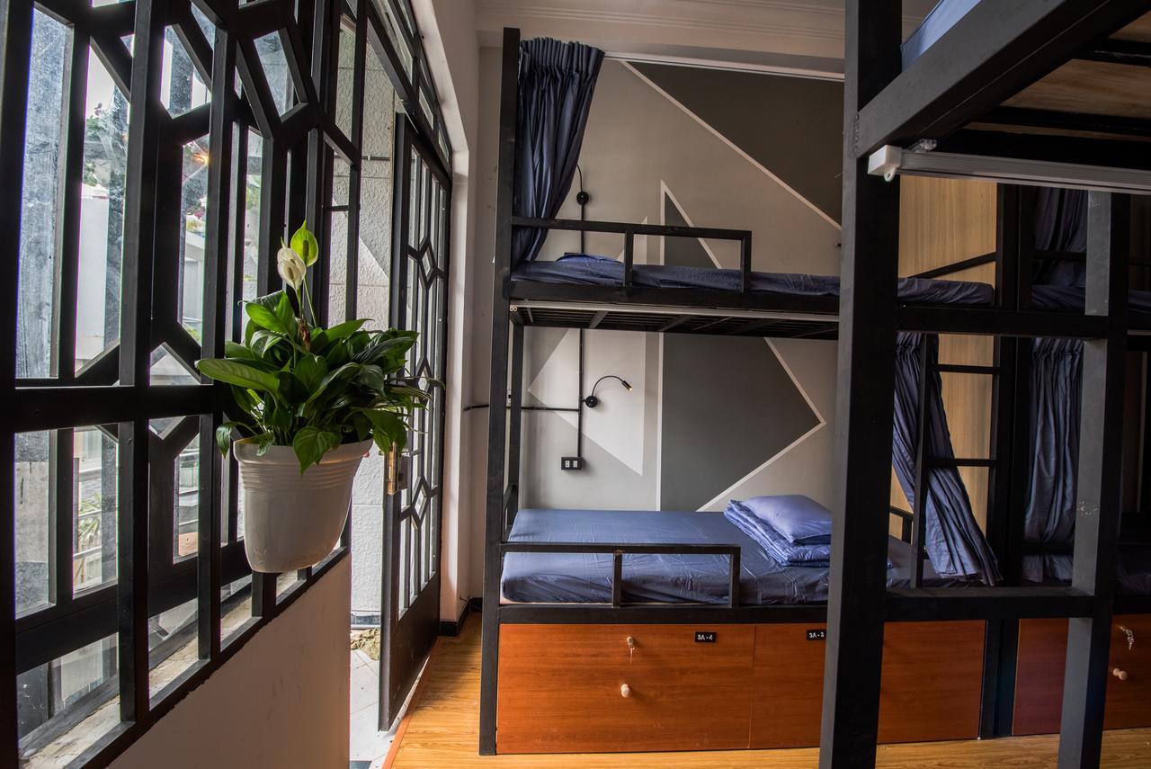 The Like Hostel & Cafe Ho Chi Minh City Exterior photo