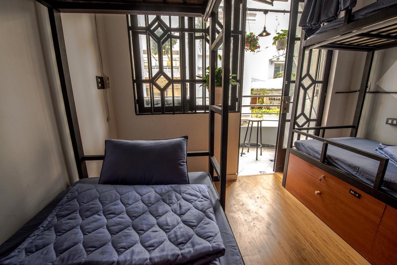 The Like Hostel & Cafe Ho Chi Minh City Exterior photo